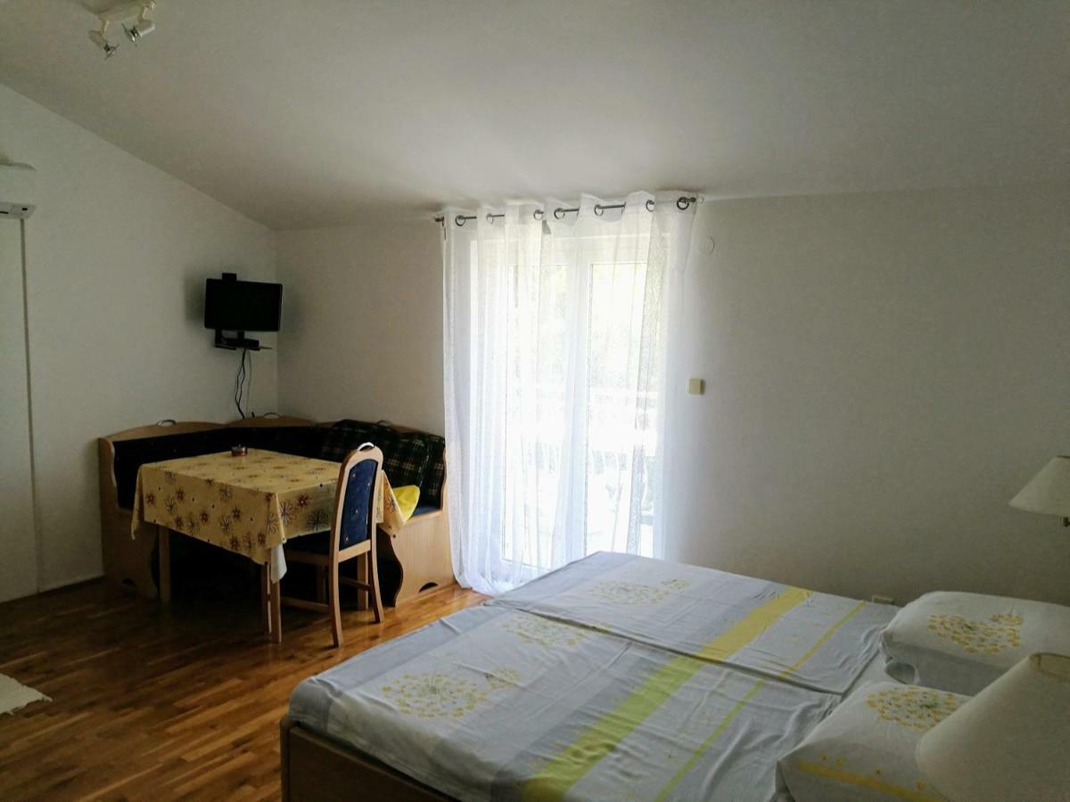 Apartment Coskovic Rosini Eksteriør billede