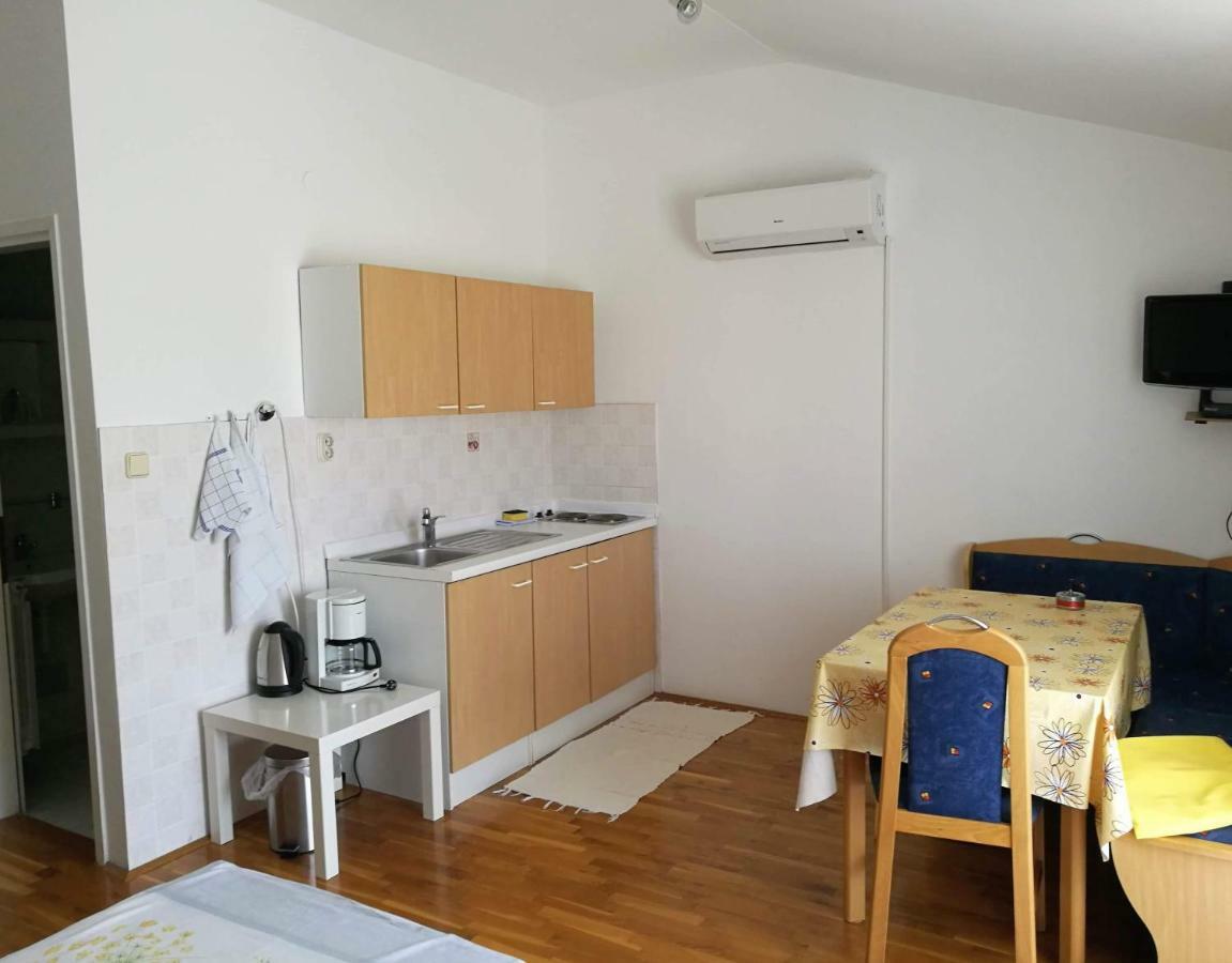 Apartment Coskovic Rosini Eksteriør billede